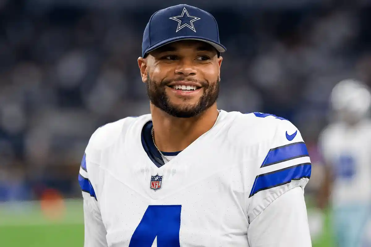 Dak Prescott Elite Status Confirmed: NFL Minds Rank Cowboys QB Top 6