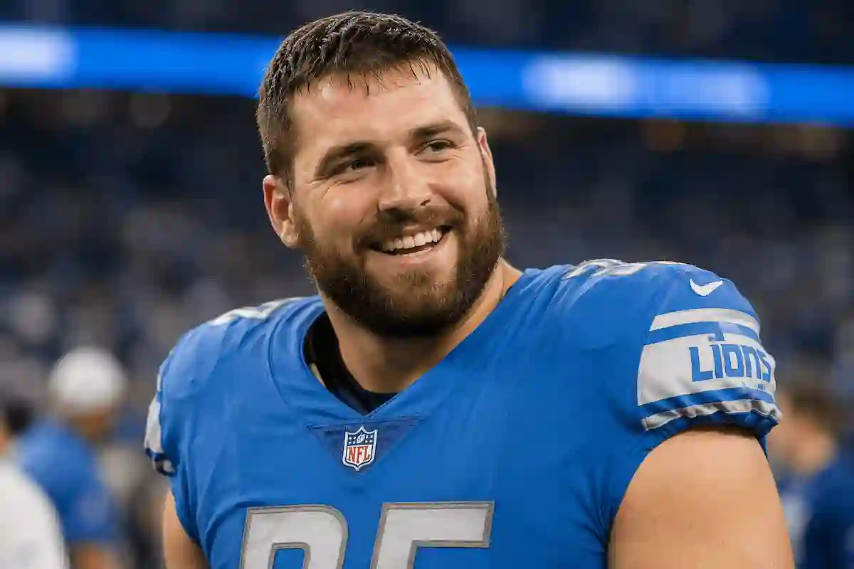 9 Remarkable Facts About Pat O'Connor's Emotional NFL Retirement