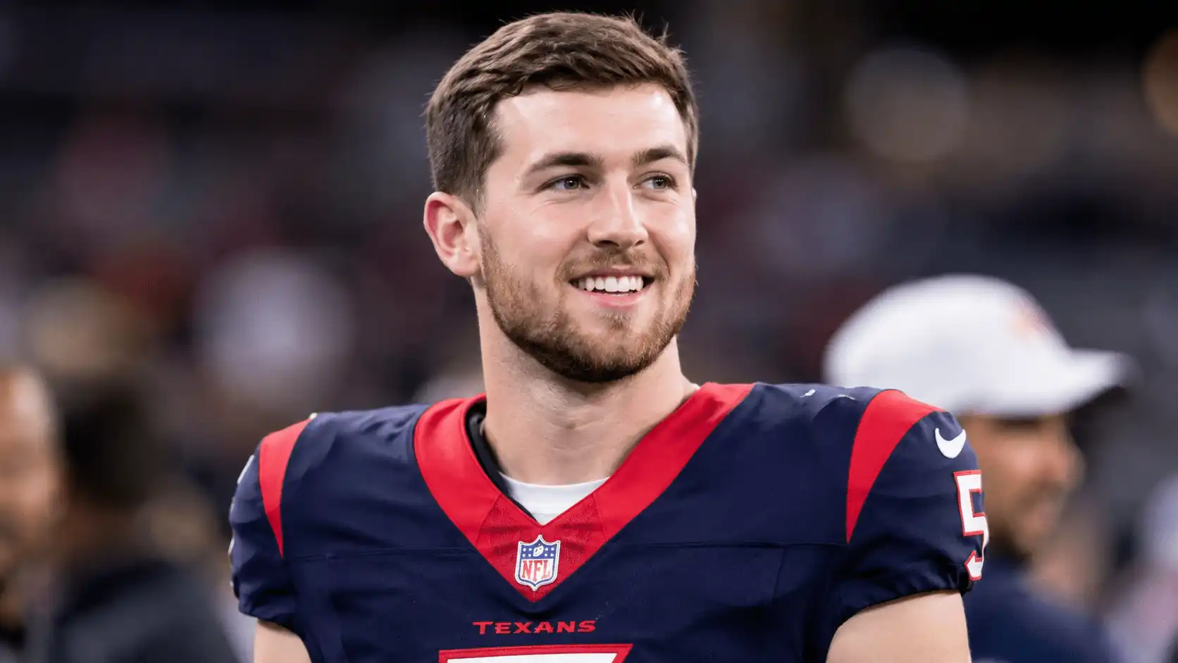 GRAHAM Mertz Injury: 3 BIG Updates on ACL Scare