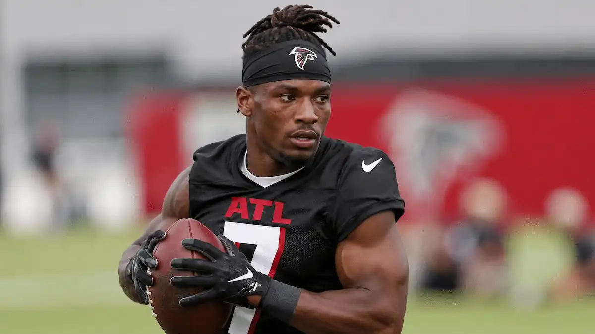 Bijan Robinson’s Amazing $75M Falcons Deal Makes NFL History